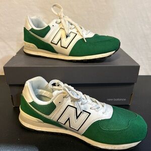 New Balance Kids Green and White Sneakers (Women’s size 8.5)